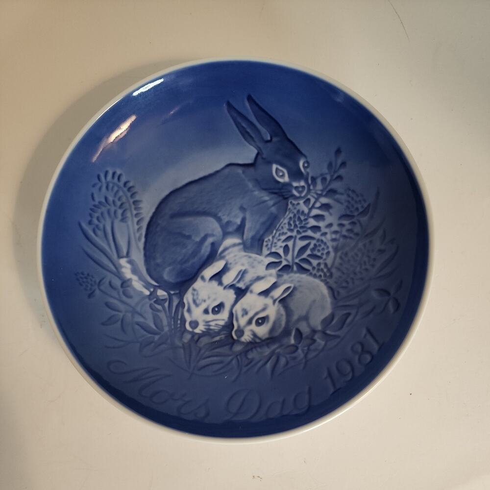 Vtg 1981 B & G Mors Dag Porcelain 5.75” Plate Denmark Bunny Mothers Day-9381